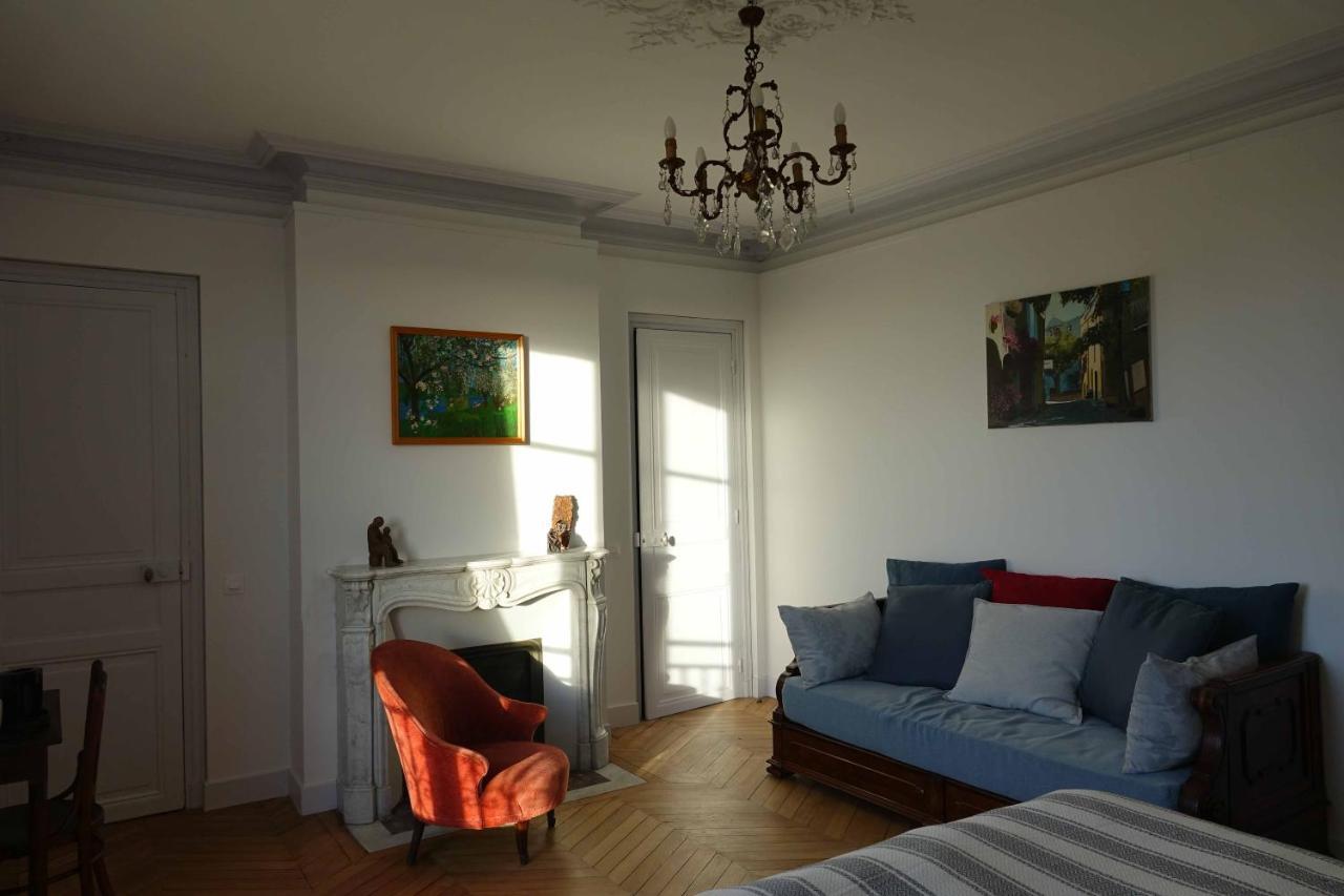 Manoir Le Parc Near Paris & Disneyland Villevaude Room photo