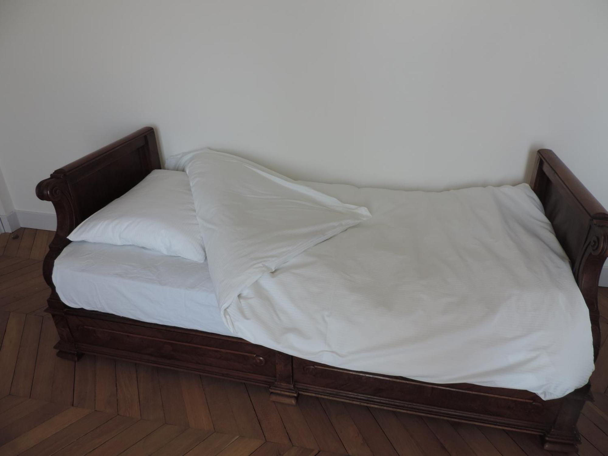 Manoir Le Parc Near Paris & Disneyland Villevaude Room photo